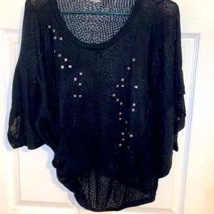 Black Gauzy Top 🖤